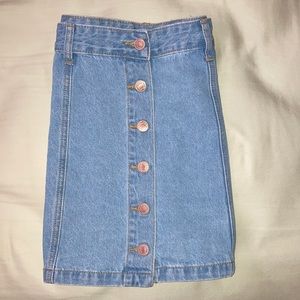 Forever 21 Light Wash Button Up Denim Skirt